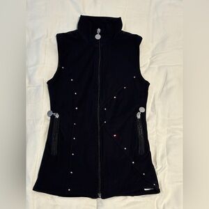 Black karisma vest with stones,2 pockets size childL runs small Great condition